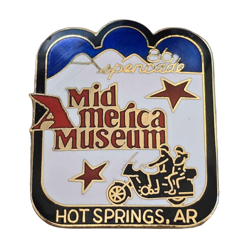 1986 Mid America Museum Aspencade Hot Springs Arkansas Lapel Vest Hat Pin J7